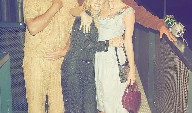 Vile Travisa Kelcea i Patricka Mahomesa provaljene tijekom utakmice Chiefsa – s Taylor Swift na tribinama