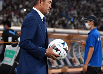 Vječni Miura ususret 40. sezoni kao profesionalac: “Želim opet igrati”