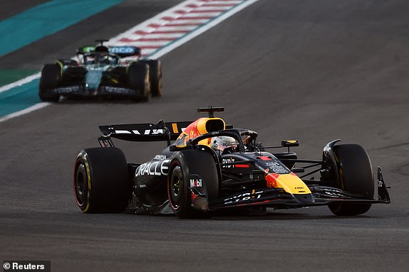 Formula One F1 - Abu Dhabi Grand Prix - Yas Marina Circuit, Abu Dhabi, United Arab Emirates - December 8, 2024 Red Bull's Max Verstappen in action during the race REUTERS/Jakub Porzycki
