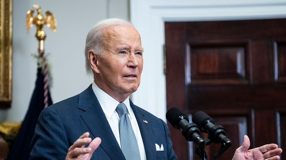 Biden govori