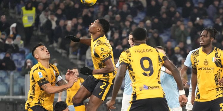 LAZIO – INTER Sve u 30 sekundi: gol poništen zbog zaleđa, udarac nogom u glavu, penal zbog igranja rukom, gol | NACIONAL.HR