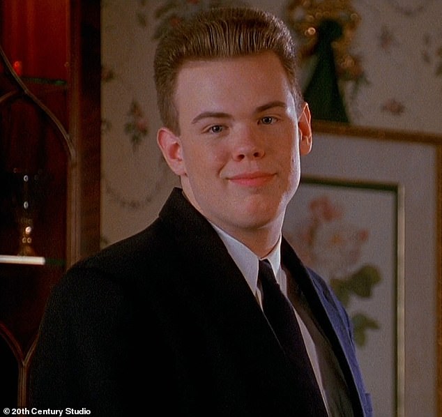 Glumio je u svečanom blockbusteru kada je imao samo 13 godina i bio je ključni dio filma (vidi se u filmu)