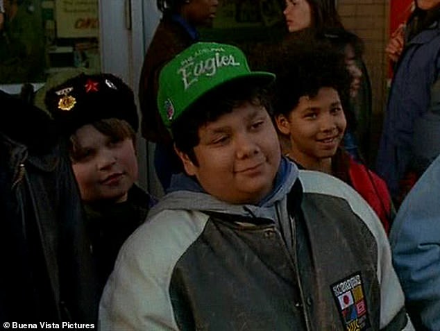Weiss su obložili kostari Aaron Schwartz i Jussie Smollett 1992. godine Moćne patke