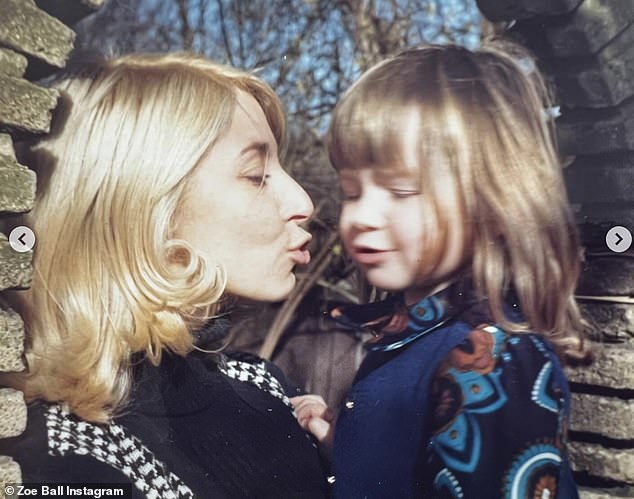 Radijska voditeljica (53) na svom je Instagram računu podijelila obiteljske fotografije dok je svojim pratiteljima govorila da je bio težak, ali 'savršen' dan