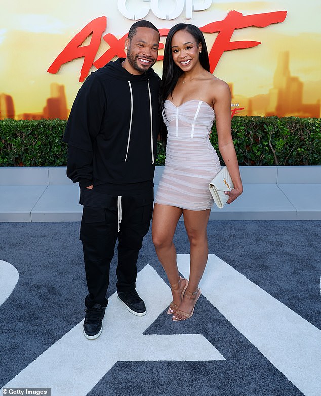 '27.11.2024. Zaručeni smo!! Bog nas je doista blagoslovio ljubavlju koja se osjeća kao sudbina. Ne možemo biti uzbuđeniji zbog ovog sljedećeg poglavlja ❤️❤️,' započeo je njihov naslov. Viđeno ovdje 20. lipnja 2024