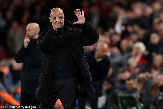 Pep Guardiola odgovorio je na povike Liverpoola podizanjem šest prstiju u znak sjećanja na broj naslova Premier lige koje je osvojio