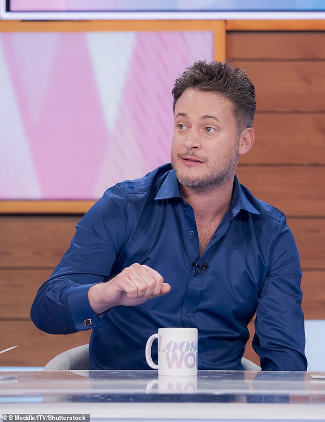 Laurin komentar o tome kako se bori kao samohrana majka dolazi nakon što je prethodno optužila svog bivšeg partnera Garyja da ne viđa njihovu kćer (na slici na Loose Women, svibanj 2022.)