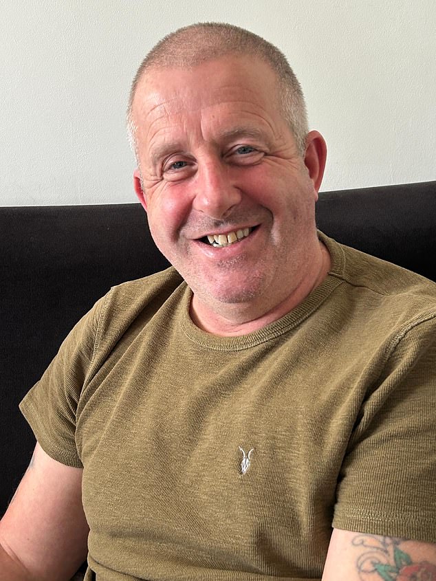 Steve Clarke (59) bio je u braku s Rebekom Vardy nešto više od godinu dana