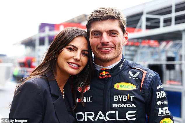 Max Verstappen i Kelly Piquet objavili su da očekuju svoje prvo dijete