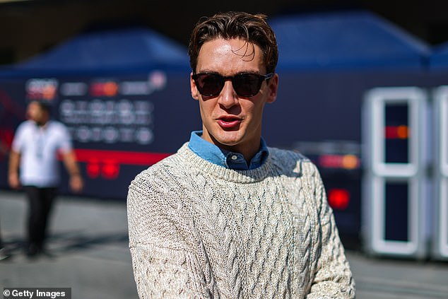 George Russell rođen je u King's Lynnu u Norfolku prije nego što je s 18 godina preselio u Milton Keynes kako bi bio bliže svojoj juniorskoj momčadi