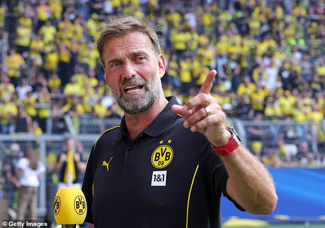 Bivši trener Borussije Dortmund Klopp branio je svoju odluku da se pridruži Red Bullu, ali navijači njegove stare momčadi, kao i Mainza, bili su ljuti