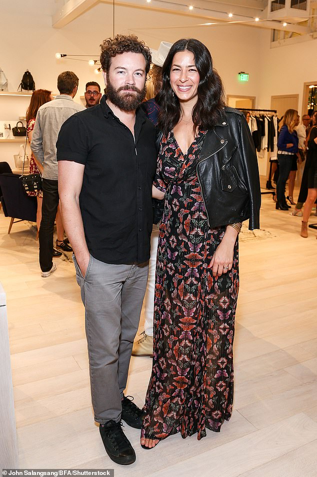 Rebecca Minkoff dala je šokantnu izjavu o osramoćenom glumcu Dannyju Mastersonu na pitanje o njihovoj vezi. 43-godišnja modna dizajnerica pojasnila je svoj odnos s osuđenim silovateljem na pitanje kako su oboje scijentolozi; slikano u listopadu 2015. u Los Angelesu
