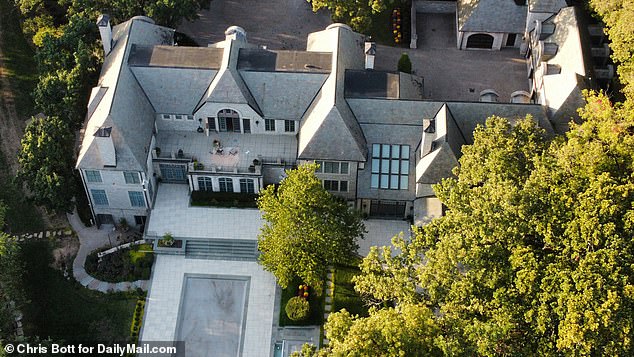 FBI nastavlja s istragom, a Kelce je navodno bio 'uznemiren i ljut' zbog pljačke