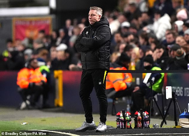 Millwall's players were left in the dark over Neil Harris¿ plans to quit as manager of the club