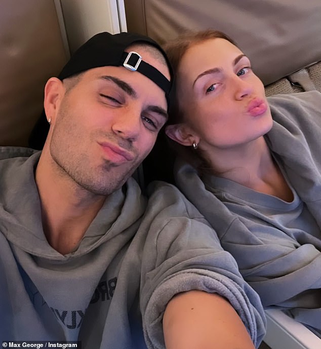 Max je u vezi sa zvijezdom EastEndersa Maisie Smith od 2022