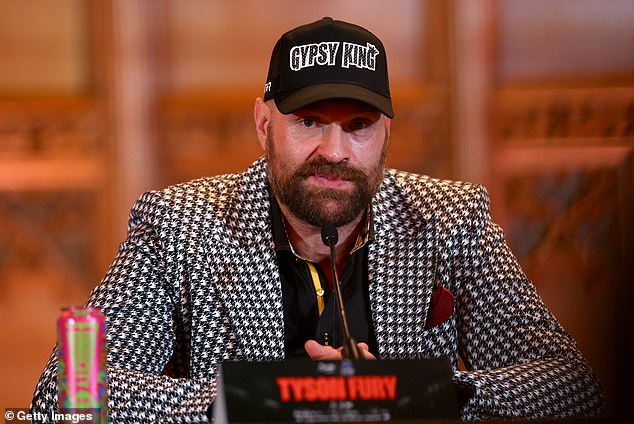 Tyson Fury 'nije bio pri sebi' tijekom poraza u teškoj kategoriji protiv Oleksandra Usyka prema članu njegova trenerskog tima