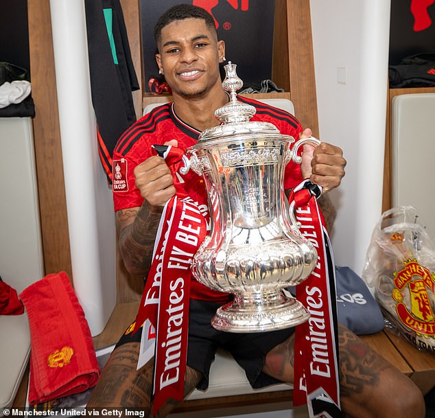 Rashford je uživao u uspjehu u Man Unitedu, ali promjenu je postalo teško ignorirati