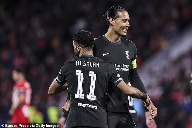 Ali Carragher je inzistirao na tome da status Alexander-Arnolda kao lokalca u Liverpoolu čini njegovu situaciju drugačijom od situacije Salaha i Van Dijka