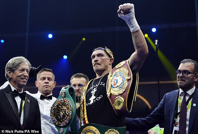 Usyk je zadržao svoje naslove nakon kontroliranog prikaza, pobijedivši Furyja na bodove po drugi put