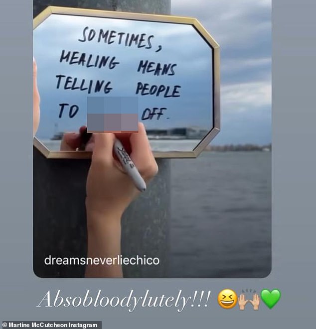 Odluka o smanjenju cijene dolazi samo tjedan dana nakon što se činilo da je Martine udarila svog bivšeg u nizu zagonetnih objava na Instagramu