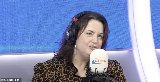 Ruth (na slici) i TV miljenica pridružile su se voditeljima Jordanu Northu, Chrisu Starku i Sian Welby u Capital FM Breakfast Showu za pronicljivi razgovor uoči posebnog lansiranja
