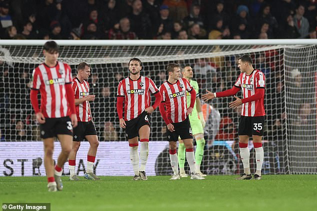 Mučni Southampton, Ipswich i Leicester tri su Carragherova izbora za ispadanje