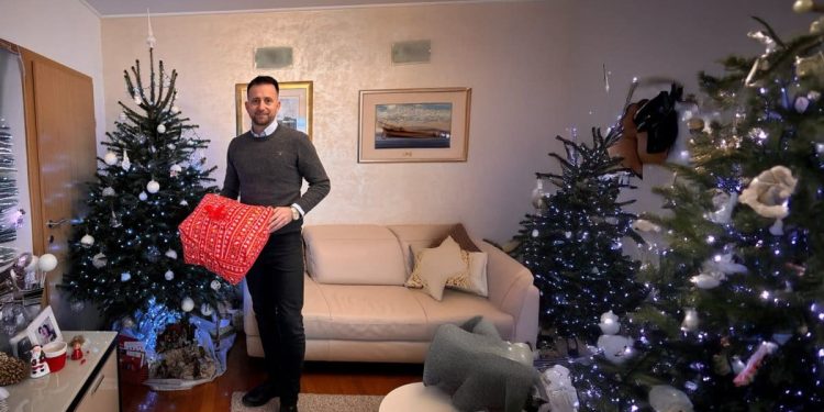 Ante Bilić čestitao Božić: “Sjetimo se potrebitih i pružimo im ruku solidarnosti i zajedništva”