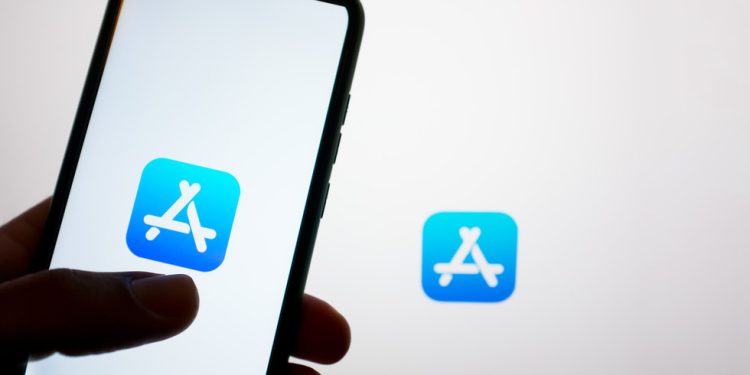 Apple objašnjava blokiranje VPN-ova i medijskih aplikacija u Rusiji — RT Rusija i bivši Sovjetski Savez