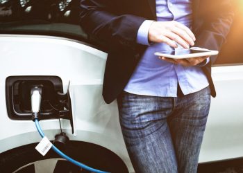 Auto Klub – Izuzetno vjerni i vrlo zadovoljni: Čak 92 posto vlasnika električnih vozila nikada neće vratiti na benzince i dizelaše