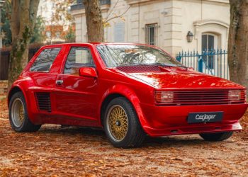 Auto Klub – Ne ovo nije Fiat Uno na steroidima: Najluđi hatchback u povijesti ima Ferrarijev V8 i sada se prodaje