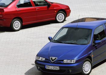 Auto Klub – Obljetnica: 30 godina Alfe Romeo 145/146, posljednje Alfe s boxer motorom i za to vrijeme neviđenim dizajnom