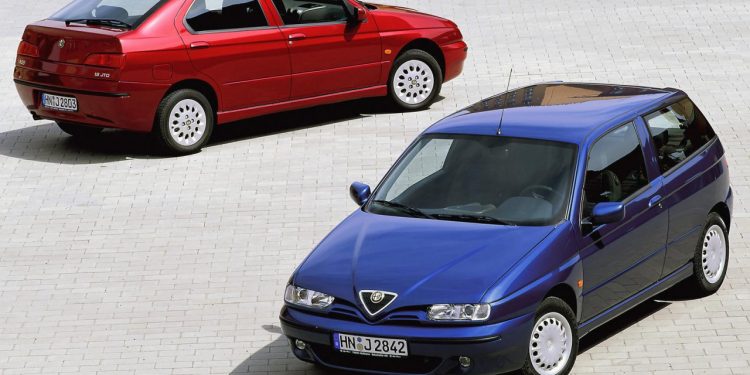 Auto Klub – Obljetnica: 30 godina Alfe Romeo 145/146, posljednje Alfe s boxer motorom i za to vrijeme neviđenim dizajnom