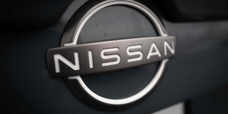 Auto Klub – Postaje sve čudnije: Proizvođač iPhonea preuzima udio u Nissanu?