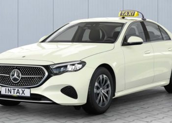 Auto Klub – Stara ljubav nema zaborava: Na ceste stigao novi Mercedes E-klase taxi, dobio i početni dizelaš 200d od 163 KS