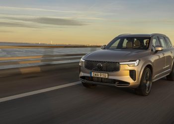 Auto Klub – Vozili smo Volvo XC90: Gospodin u najboljim godinama srećom nije otišao u mirovinu s pogonom na benzin