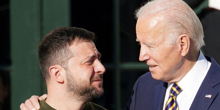 Biden je najavio paket pomoći Ukrajini od 500 milijuna dolara