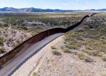 Bidenov administrator naredio je da se zaustavi rasprodaja materijala za granične zidove