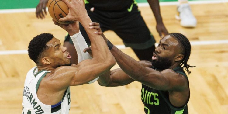 Boston odgovara Clevelandu: Bucksi poraženi u sprintu. Young nokautirao Lakerse