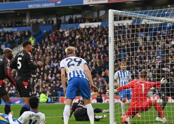 Brighton protiv Crystal Palacea – Premier liga: rezultati uživo, vijesti o momčadi i novosti nakon što je u prvom poluvremenu rezultat prekinut s mrtvom točkom, a domaćini žele izjednačiti se s Man Cityjem u broju bodova
