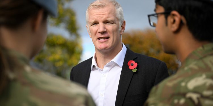 Britanska vojska izdržala bi ‘šest mjeseci’ u ratu – službeno — RT World News