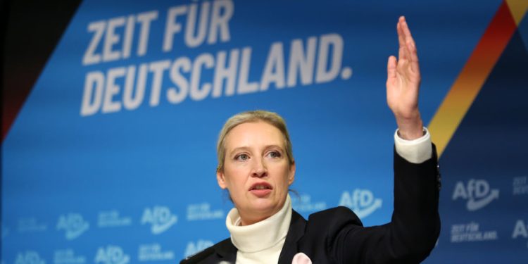 Budući njemački kancelar poziva na prestanak naoružavanja Kijeva — RT World News