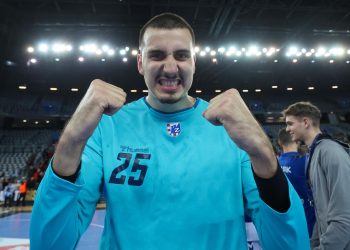 ČESTITAO NA USPJEHU Matej Mandić oglasio se prvi put nakon što je pretučen, poslao je poruku suigraču | NACIONAL.HR