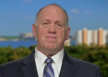 Car na granici pluta na pola puta do kuća za djecu migranata