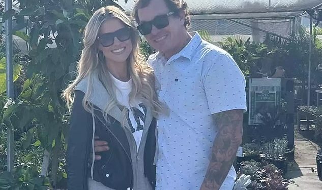 Christina Hall pristala je na poletnog poduzetnika nakon što je nakon razvoda s Joshom Hallom izjavila da “još uvijek ima dobrih ljudi”