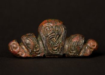 Čovjek je pomoću detektora metala locirao fragment vikinškog mača iz 10. stoljeća u Nizozemskoj