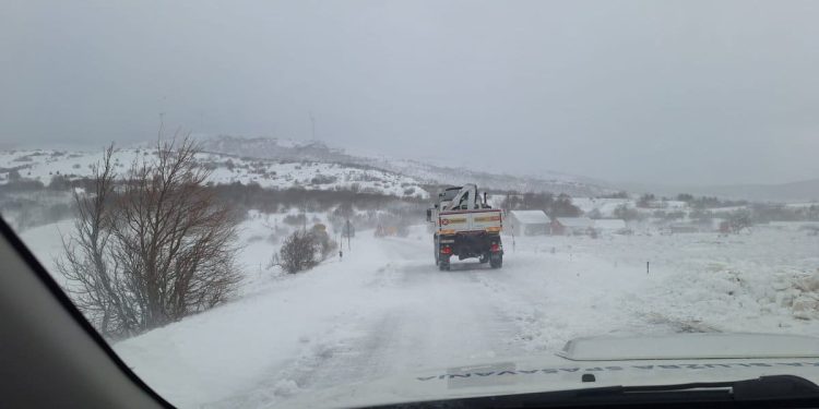 Dečki iz splitskog i zadarskog HGSS-a badnju noć su proveli na terenu, u tijeku je još nekoliko akcija