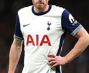 Dejan Kuluševski sugerira da bi Tottenham trebao promijeniti stil igre dok poziva svoje suigrače da ‘nauče’ iz njihovih udaraca Liverpoola 6-3