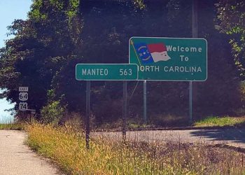 Dok se bitka za Trumpovu nominaciju zahuktava, NC Senat oslobodio se razularenih promatrača