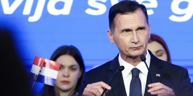 PRIMORAC ‘Napokon idemo jedan na jedan. Izađi, Zorane, predstavi konačno taj program’ | NACIONAL.HR