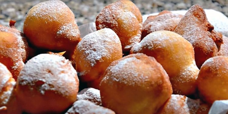 Drage cure, žene, majke, bake: Dajte nam najbolji recept za fritule